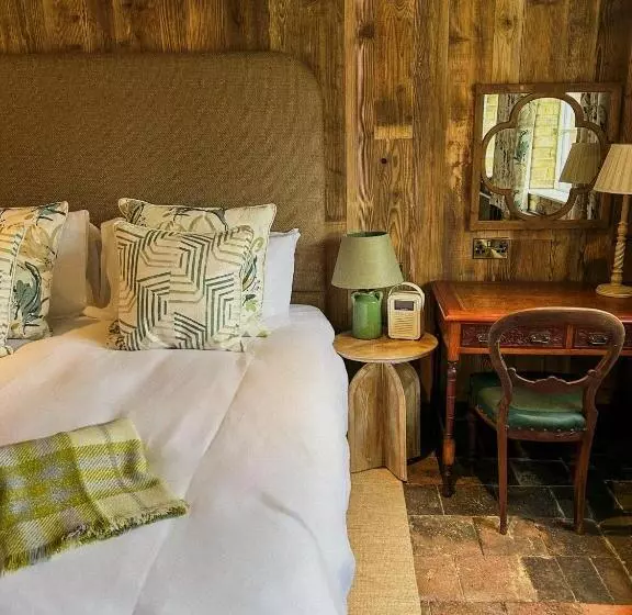 Majatalo The Fitzherbert Farmhouse