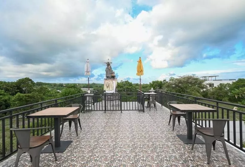 Hotelli Karma Guest House Redpartner