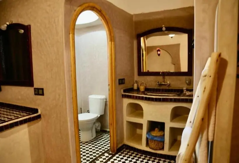 ペンション Riad Desert Man