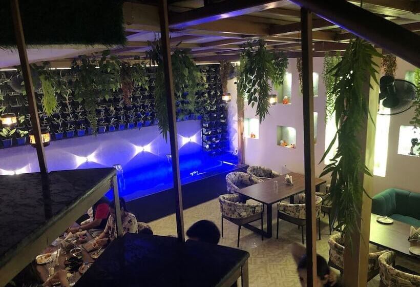 فندق Pooja O Dine