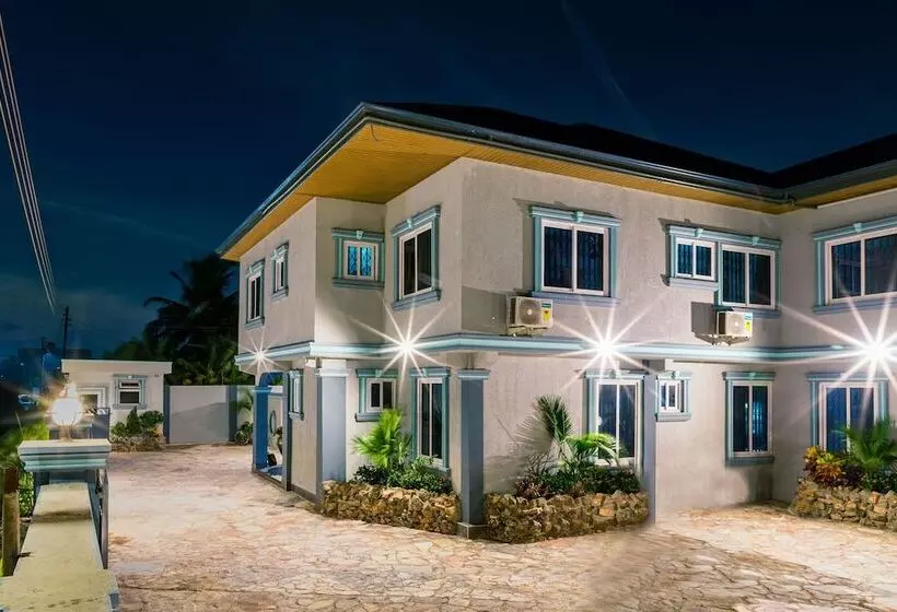 Hotelli Bluegreen Guesthouse