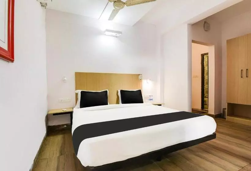 هتل Oyo Flagship Candolim Home Stay