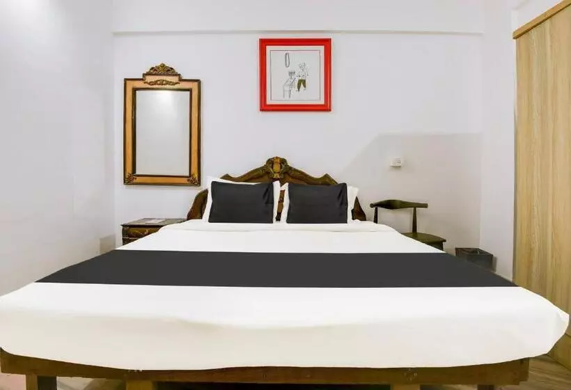 هتل Oyo Flagship Candolim Home Stay
