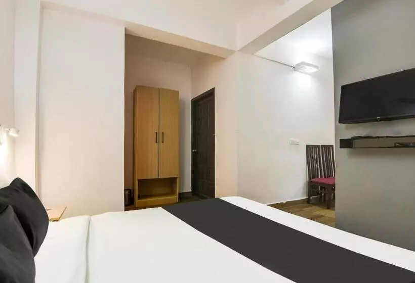 هتل Oyo Flagship Candolim Home Stay