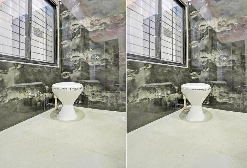 هتل Oyo The Orchid