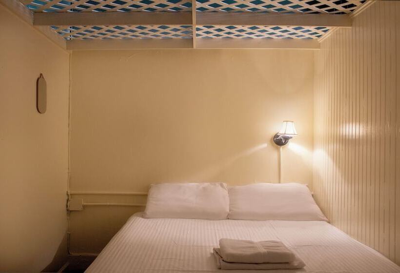 The Nolita Express Hostel