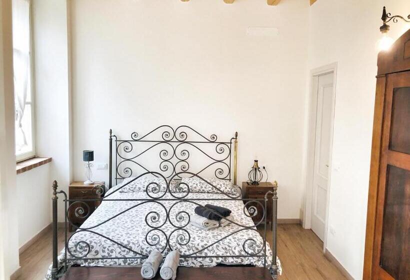 ベッドアンドブレックファースト Casa Barteèi