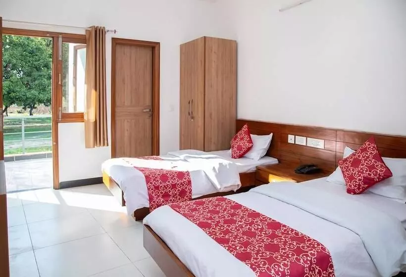 Hotel Lychee Bagh