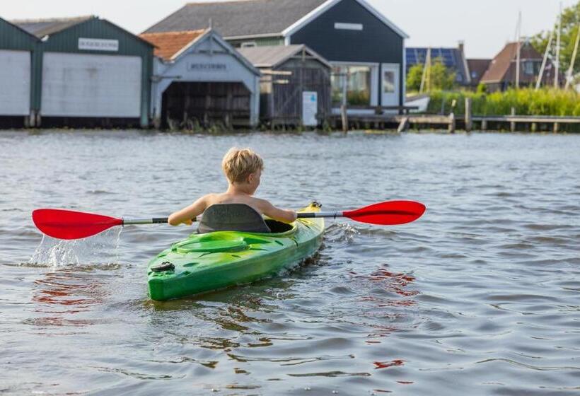 הוסטל Oer T Hout