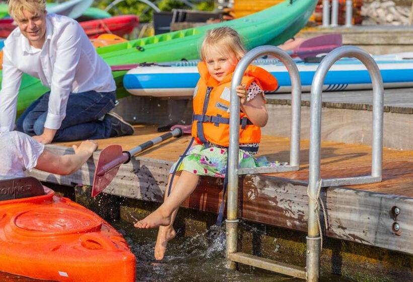 הוסטל Oer T Hout