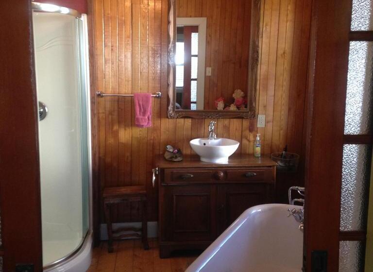 مبيت وإفطار Gîte Du Village   Deschambault