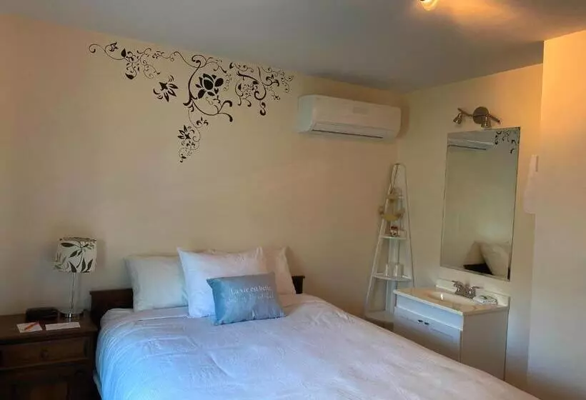 تختخواب و صبحانه La Maison Du Matelot