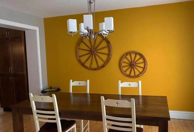 تختخواب و صبحانه La Maison Du Matelot