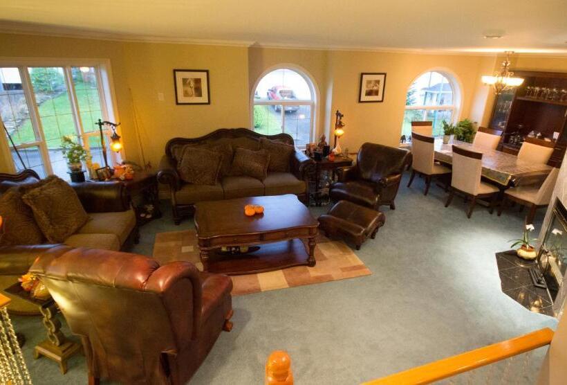 Eagle Close Executive B&b