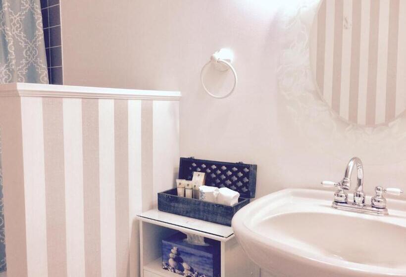 Evergreen Bed & Breakfast