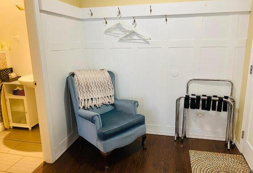 Evergreen Bed & Breakfast