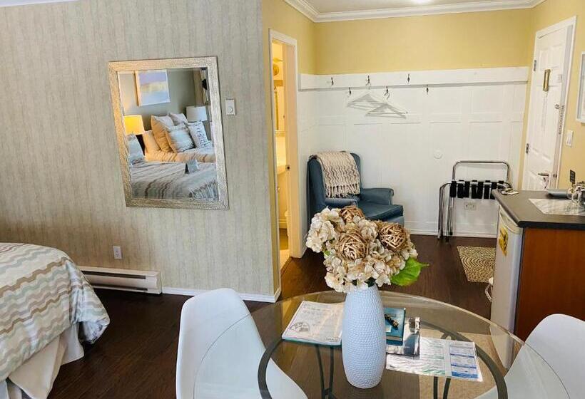 Evergreen Bed & Breakfast