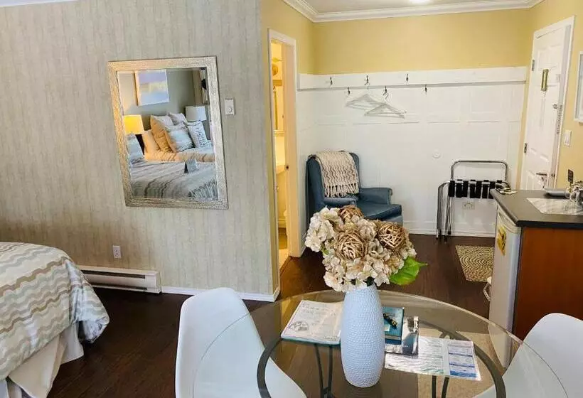 Evergreen Bed & Breakfast