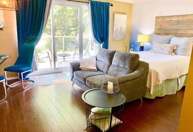 Evergreen Bed & Breakfast