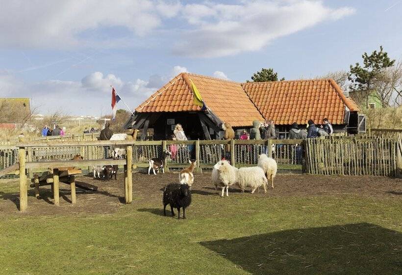 Beachhotel Zandvoort By Center Parcs