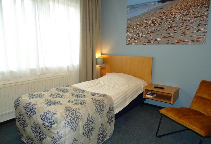 ホテル Café Restaurant De Kroon