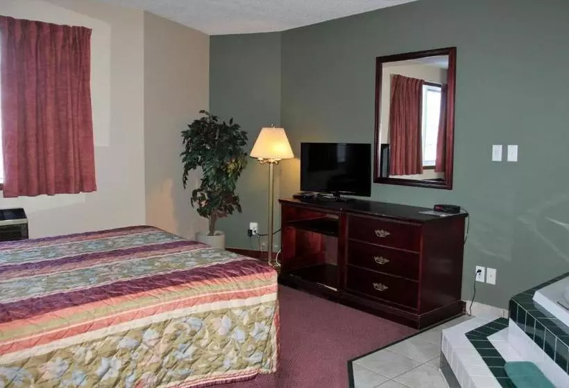 Hotelli Travelodge By Wyndham Lacombe