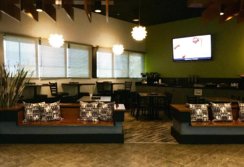 Отель Home Away Inn