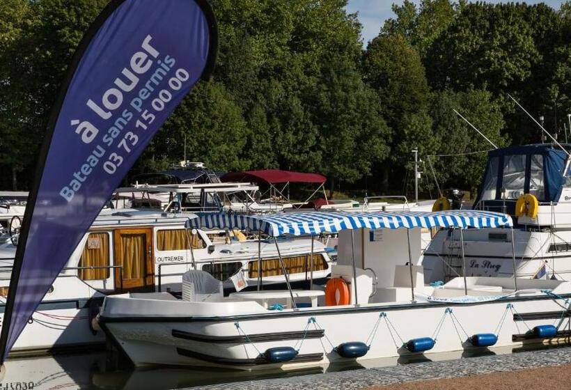 酒店 Le Port De Decize