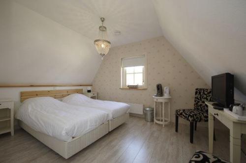 فندق Recreatiepark Wiringherlant