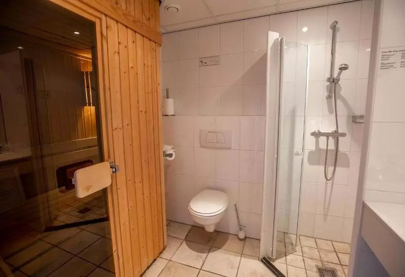 هتل Tesselhof