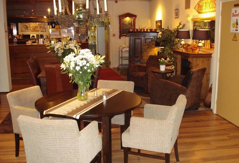 ホテル Tollenique