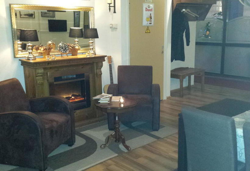 ホテル Tollenique