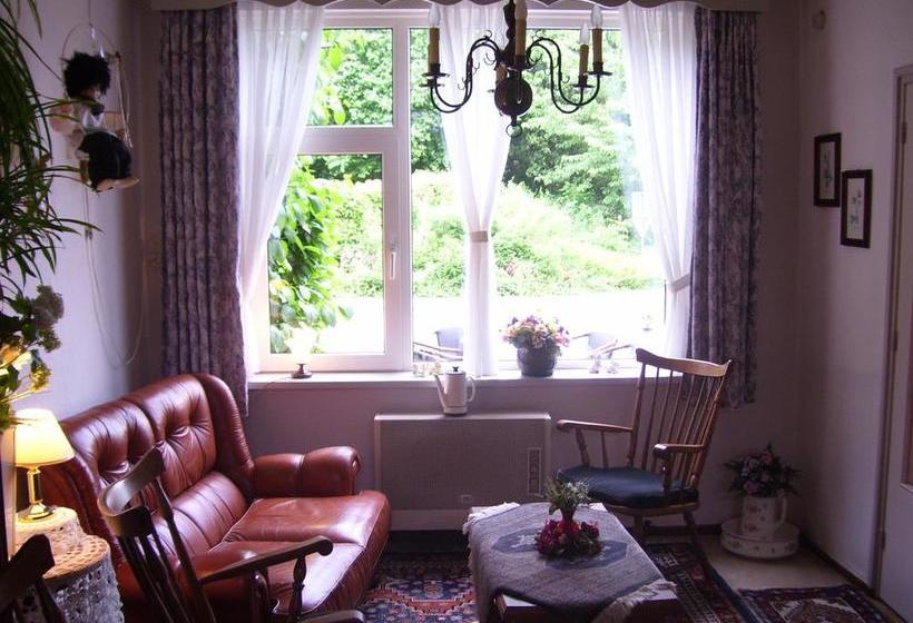 בית מלון כפרי Troisfontaine