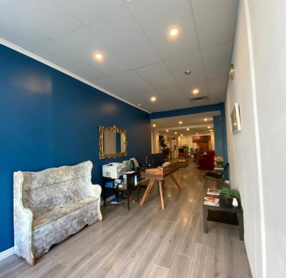 هتل West Queen West