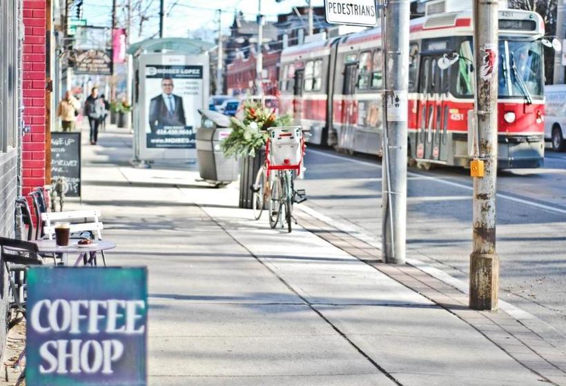 هتل West Queen West