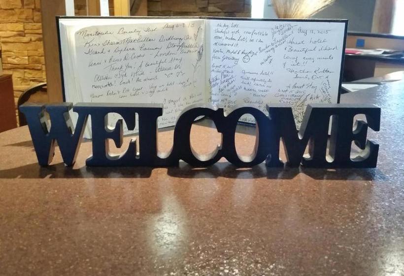 Manitoulin Hotel And Conference Centre