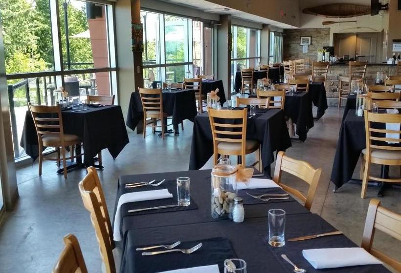 Manitoulin Hotel And Conference Centre