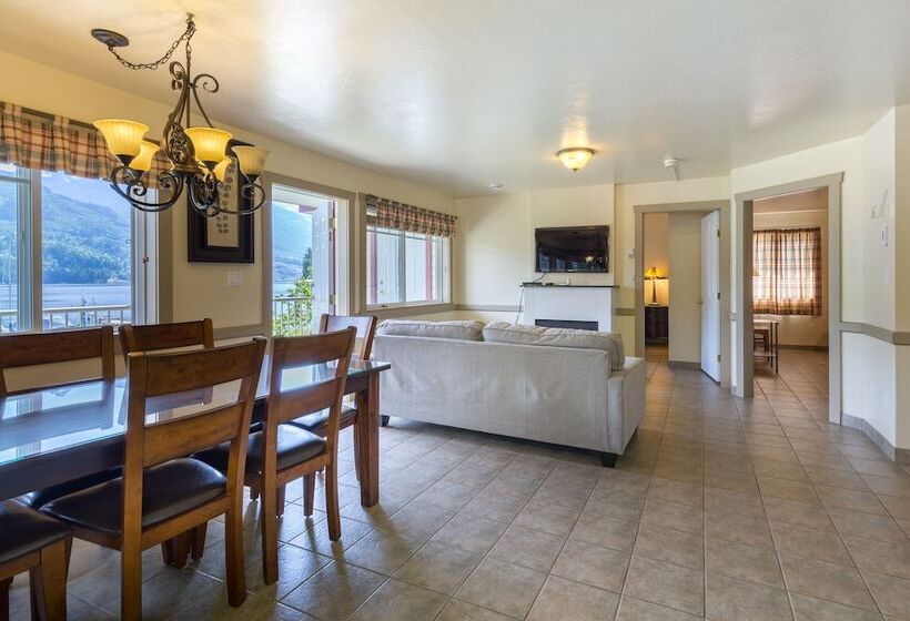 מוטל Bathgate Resort And Marina