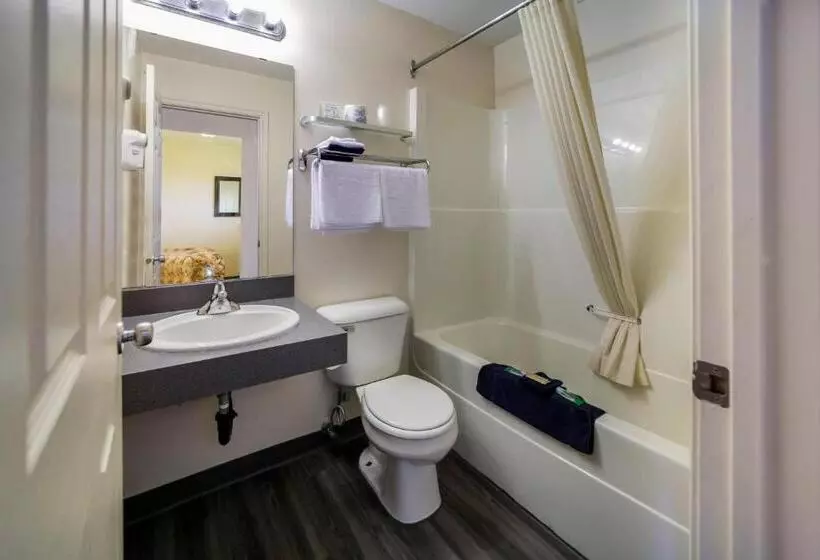 モーテル Canadas Best Value Inn Fort St. John