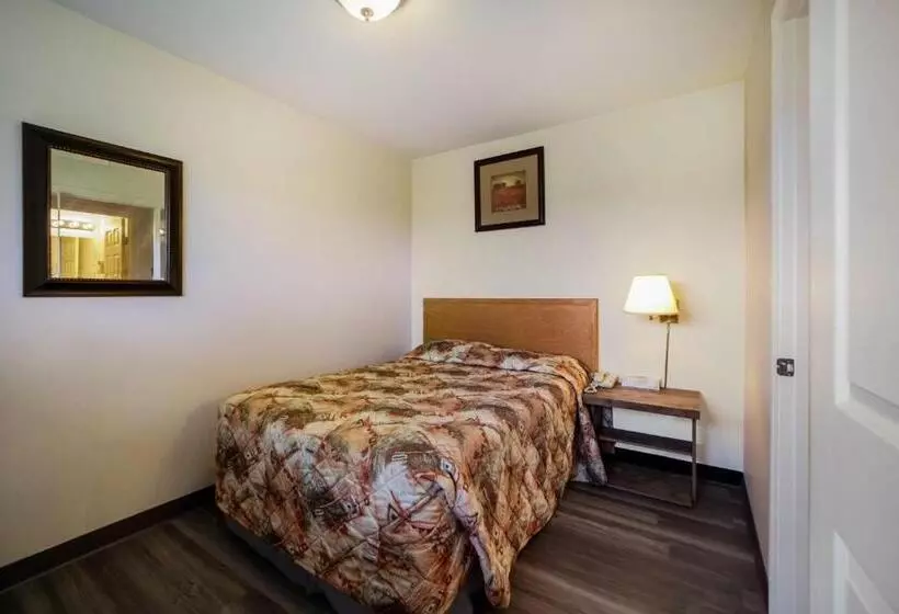 モーテル Canadas Best Value Inn Fort St. John