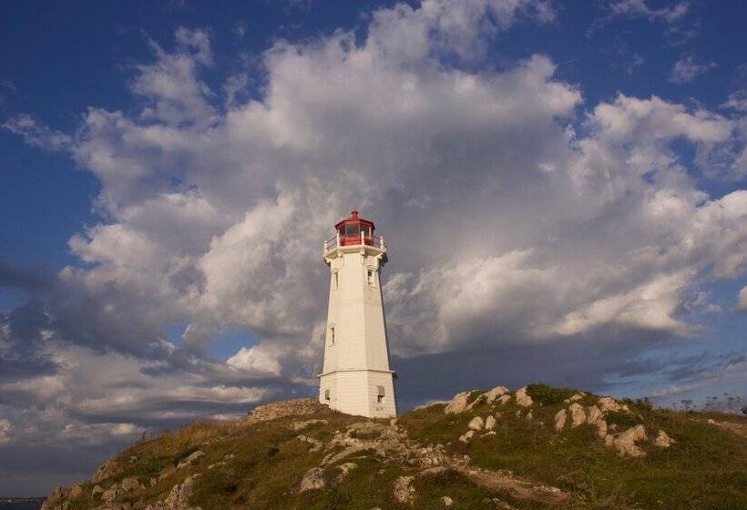 מוטל Fortress Inn Louisbourg