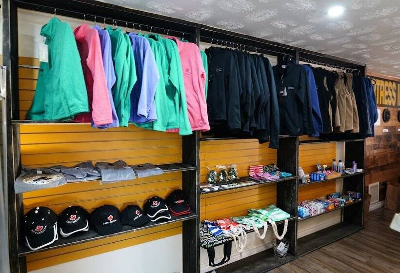 מוטל Fortress Inn Louisbourg