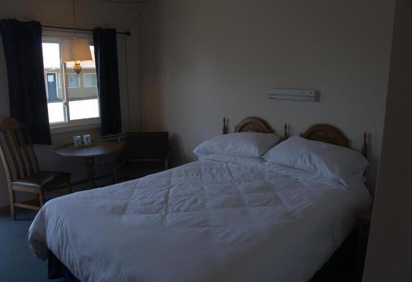 מוטל Fortress Inn Louisbourg