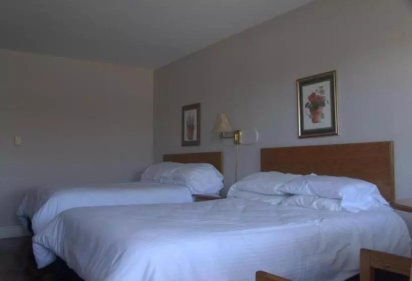 Motelli Fortress Inn Louisbourg