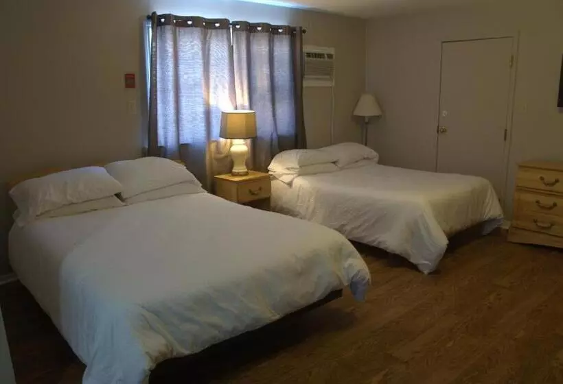 Motelli Fortress Inn Louisbourg