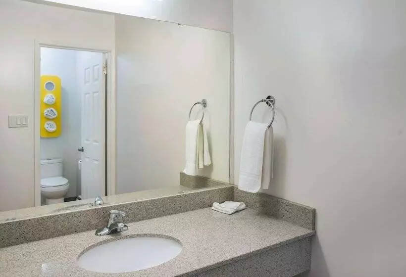 Motel 6 Fort St. John, Bc
