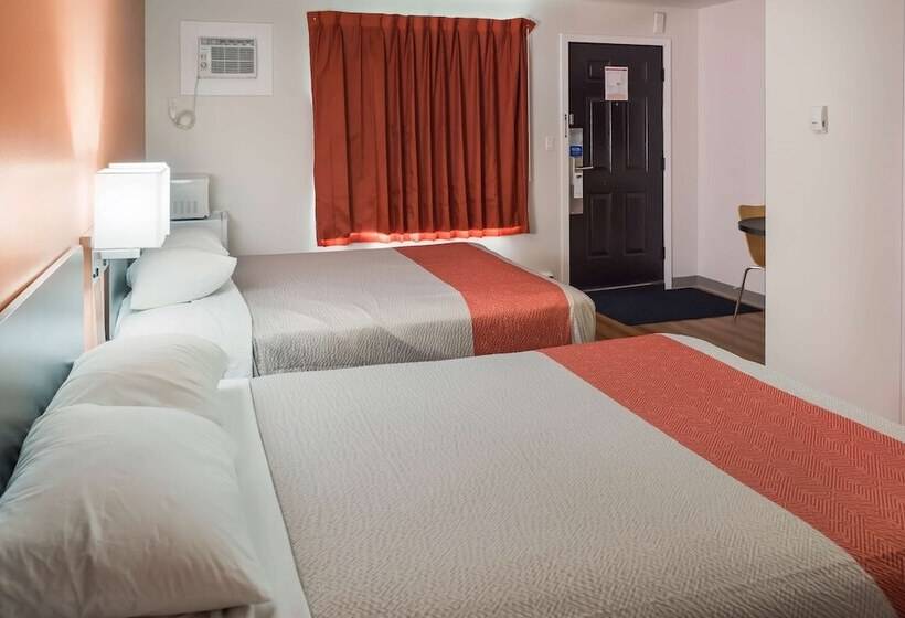 Motel 6 Fort St. John, Bc