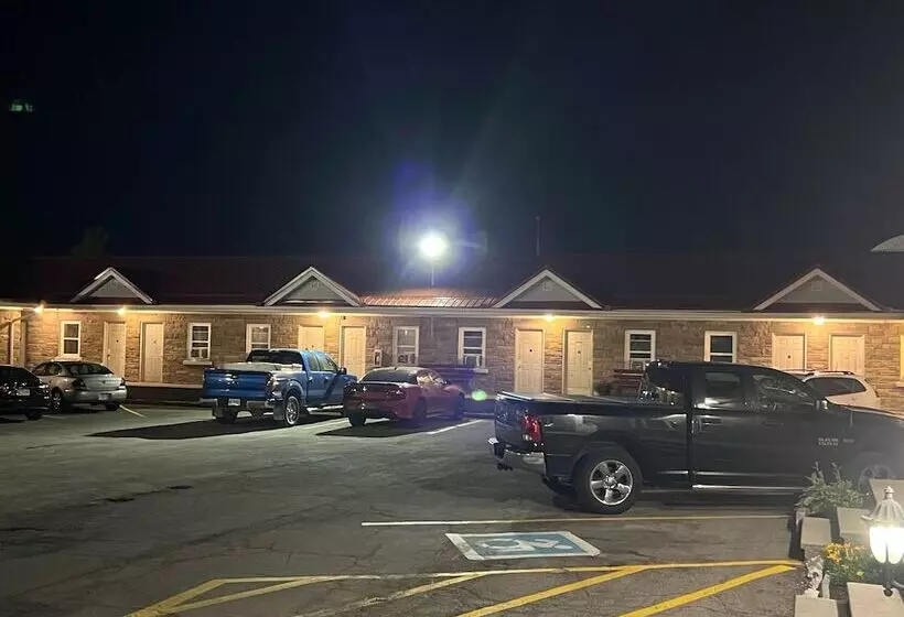 Tulip Motel