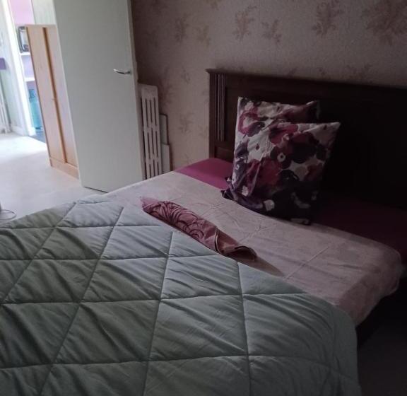 Bed and Breakfast Jardin De La Cerisaie