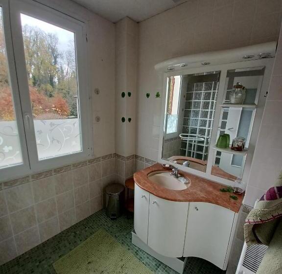 Bed and Breakfast Jardin De La Cerisaie